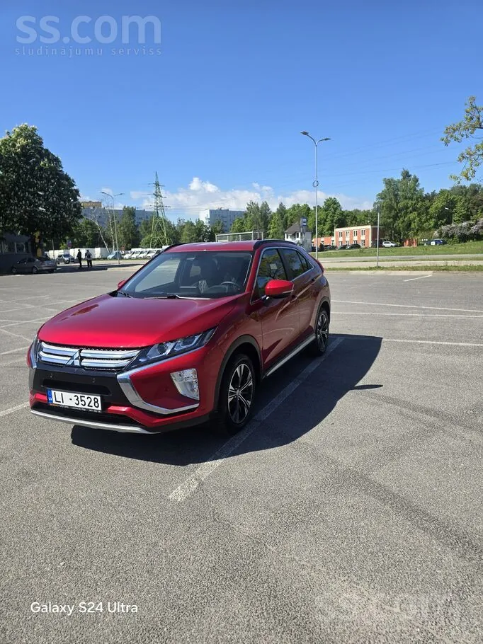 Mitsubishi Eclipse Cross 2021 photo 2