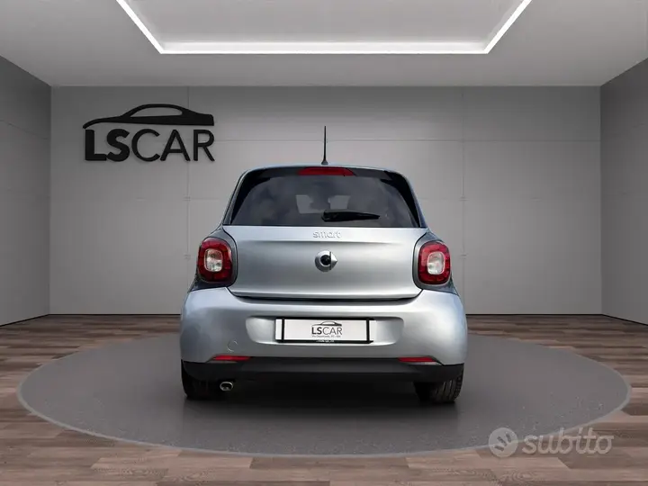 Smart Forfour 2017 photo 4