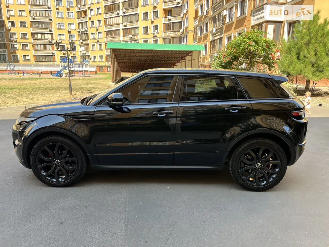 Land Rover Range Rover Evoque 2012 photo 3