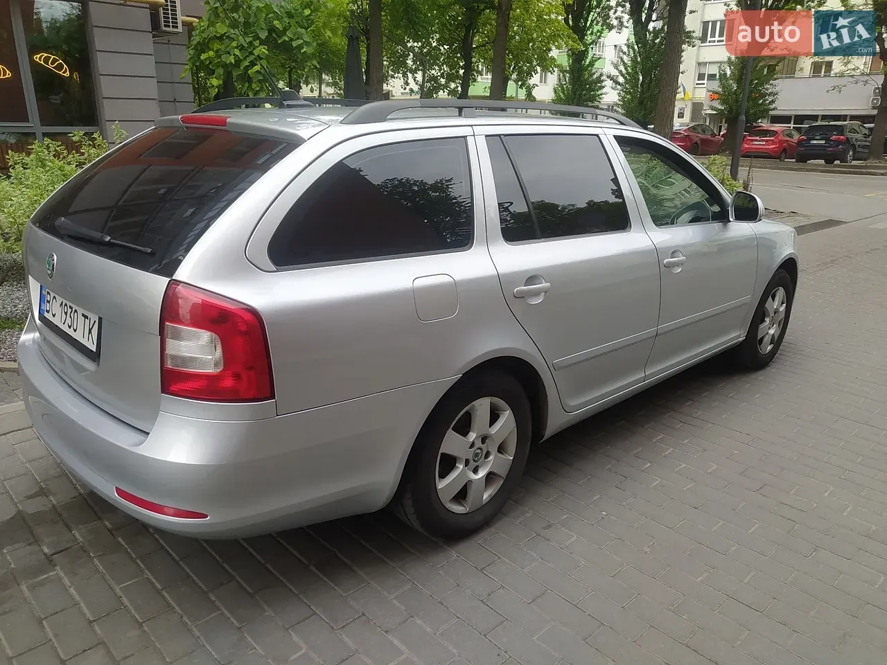 Skoda Octavia 2009 photo 3