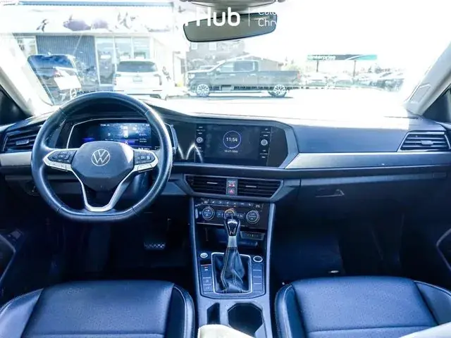 Volkswagen Jetta 2023 photo 2
