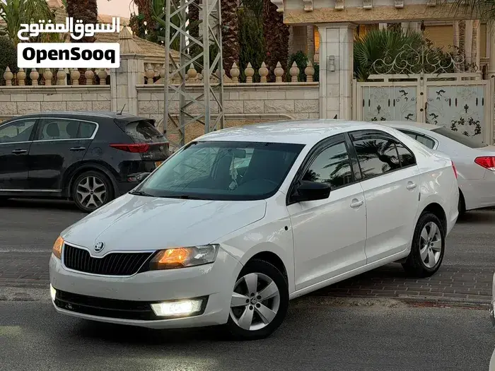 Skoda Rapid 2016 photo 2