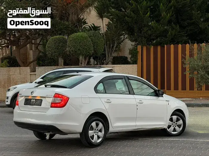 Skoda Rapid 2016 photo 4