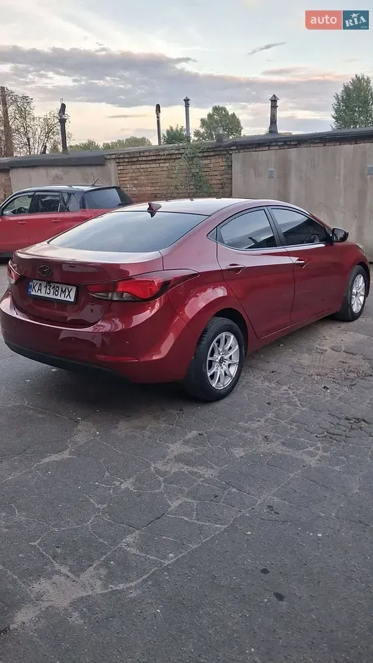 Hyundai Elantra 2015 photo 3