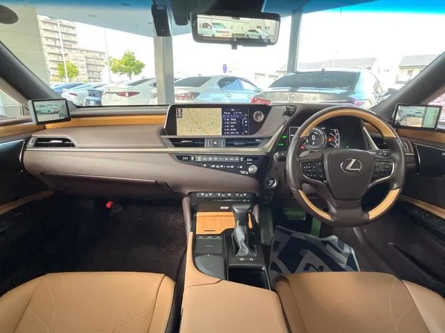 Lexus Es 2021 photo 2