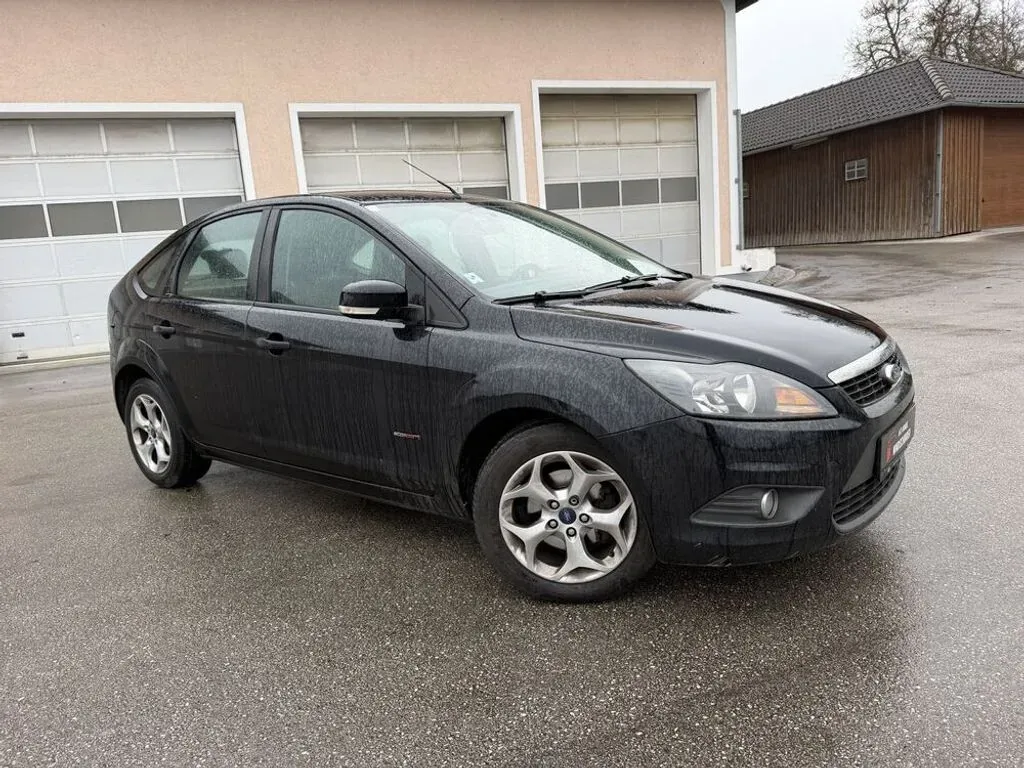Ford Focus 2009 photo 2