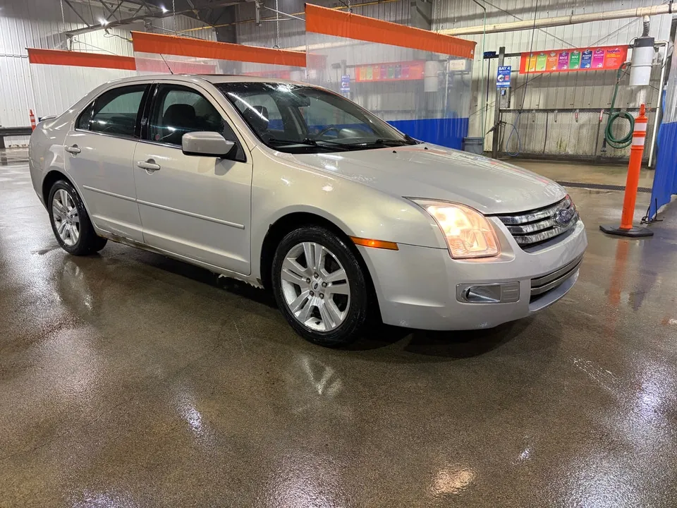 Ford Fusion 2009 photo 3