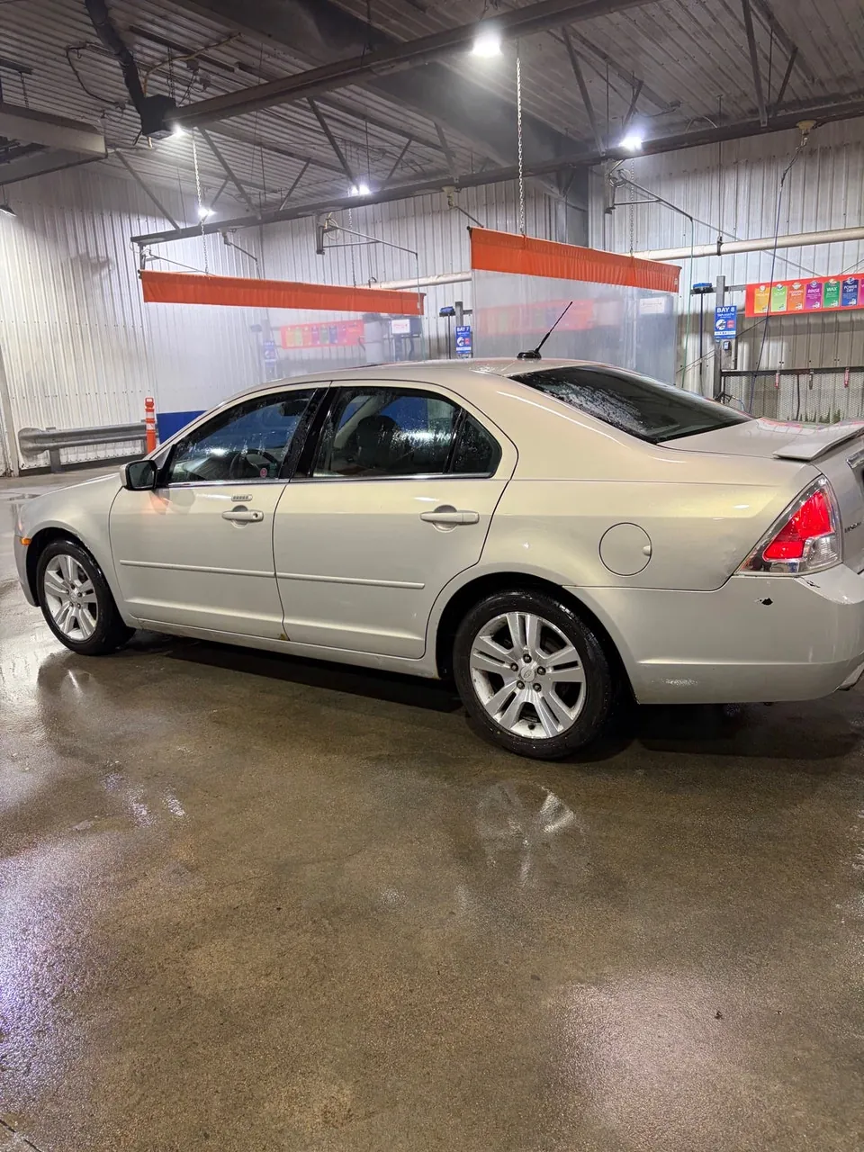 Ford Fusion 2009 photo 2