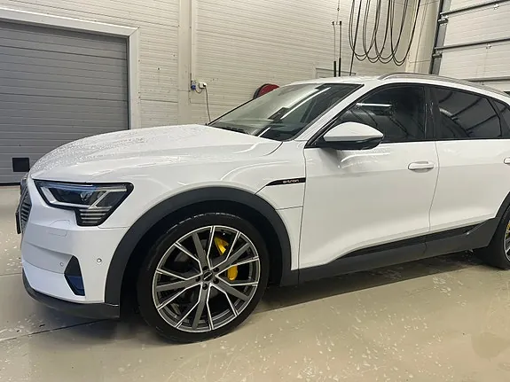 Audi E-Tron 2020 photo 3