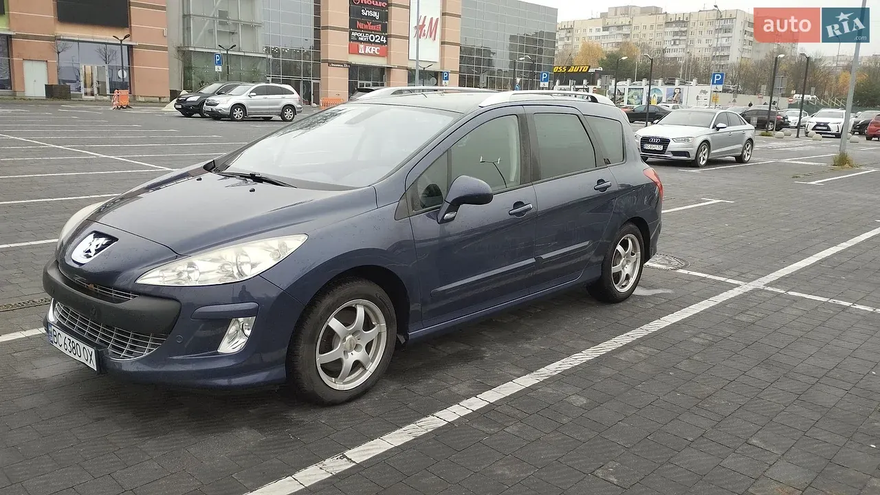 Peugeot 308 2008 photo 3