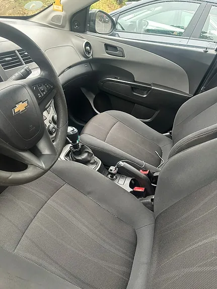Chevrolet Aveo 2011 photo 5
