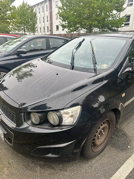 Chevrolet Aveo 2011 photo 3