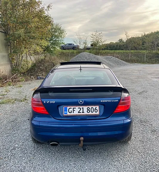Mercedes-Benz C230 2001 photo 5