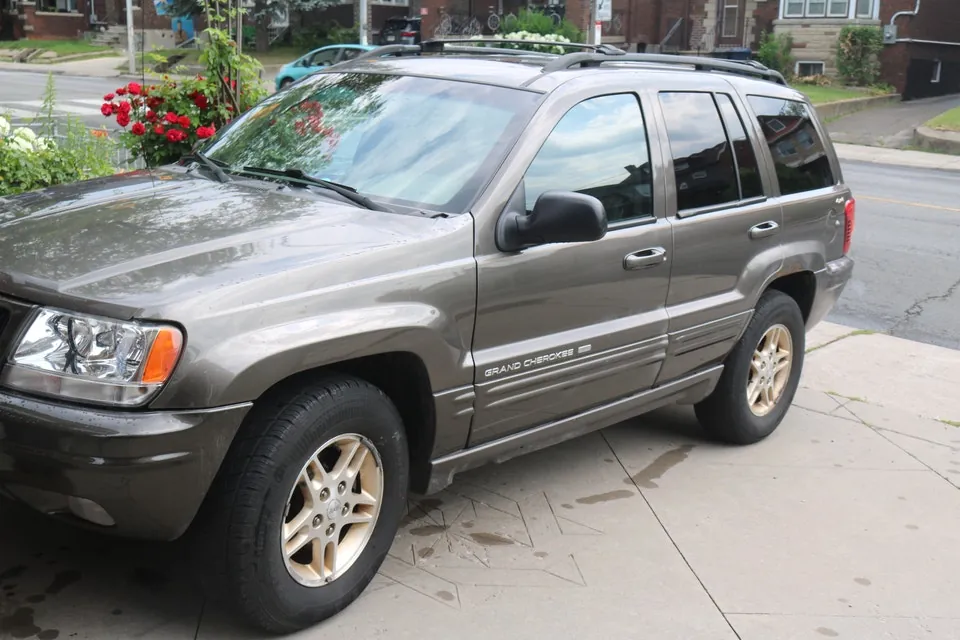 Jeep Grand Cherokee 1999 photo 2