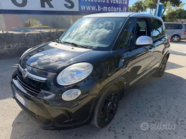 Fiat 500L 2014 photo 2