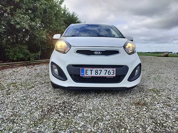 Kia Picanto 2013 photo 4