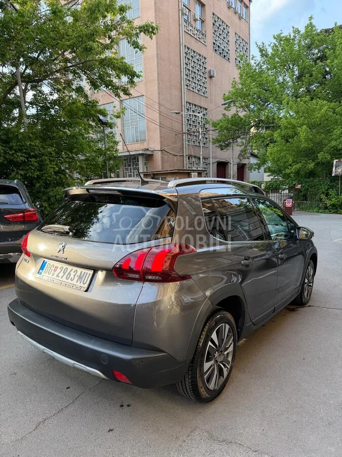 Peugeot 2008 2018 photo 4