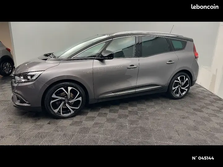Renault Grand Scenic 2020 photo 2