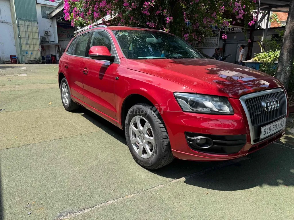 Audi Q5 2010 photo 4