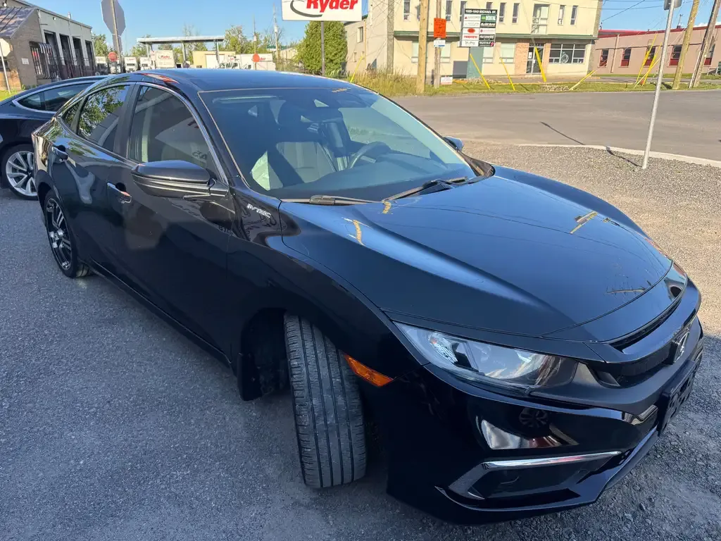 Honda Civic 2019 photo 2