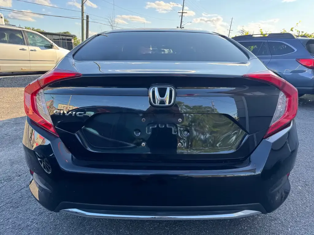 Honda Civic 2019 photo 4