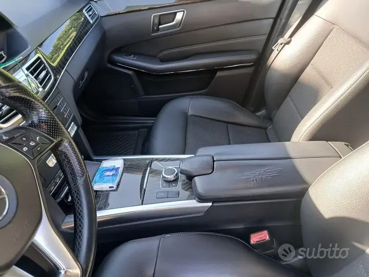 Mercedes-Benz E-Class 2015 photo 4