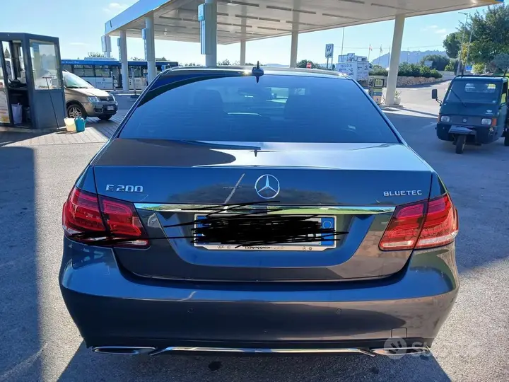 Mercedes-Benz E-Class 2015 photo 2