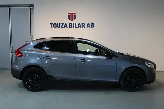 Volvo V40 Cross Country 2017 photo 4