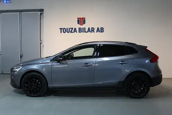 Volvo V40 Cross Country 2017 photo 3
