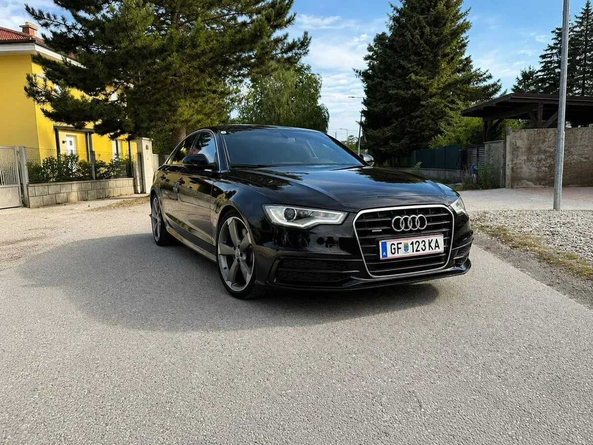 Audi A6 2012 photo 2