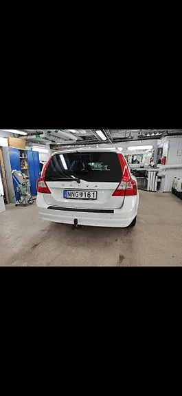 Volvo V70 2012 photo 5