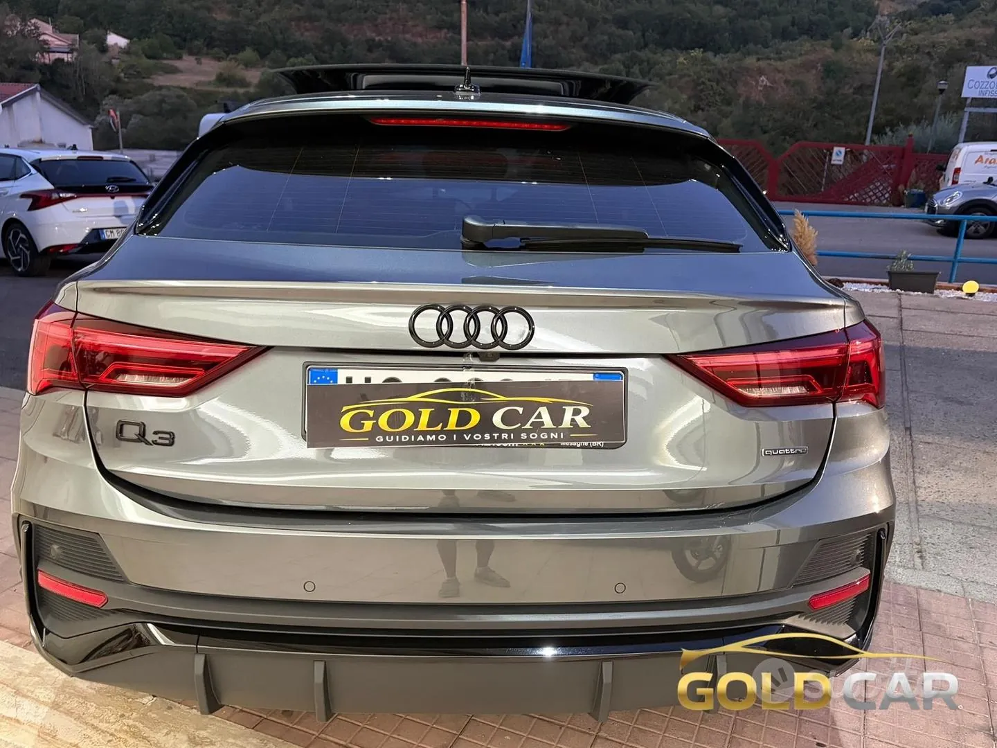 Audi Q3 2020 photo 3