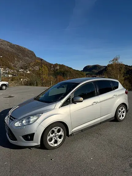 Ford C-Max 2012 photo 2