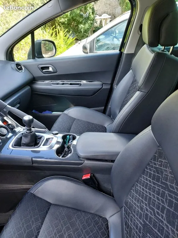 Peugeot 3008 2016 photo 3