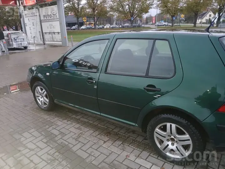 Volkswagen Golf 4
