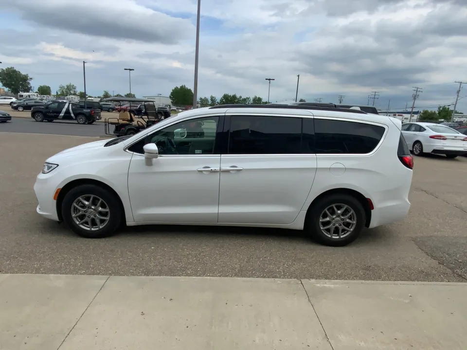 Chrysler Pacifica 2021 photo 5