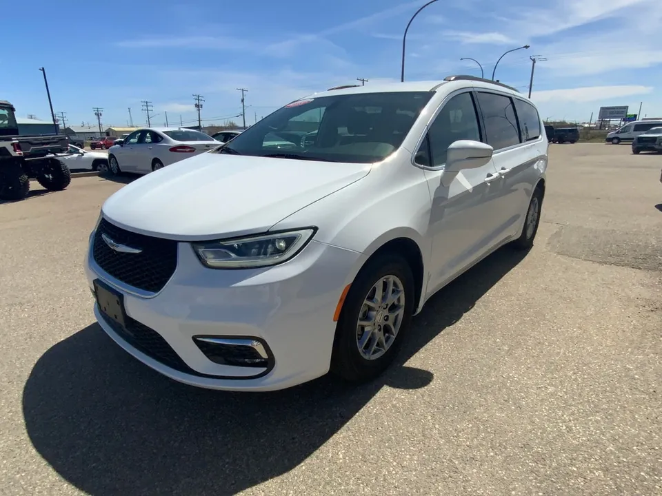 Chrysler Pacifica 2021 photo 3