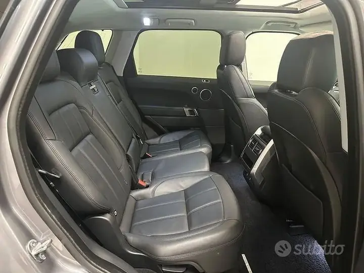 Land Rover Range Rover Sport 2022 photo 5