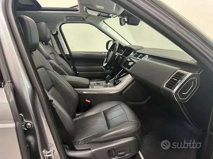 Land Rover Range Rover Sport 2022 photo 3