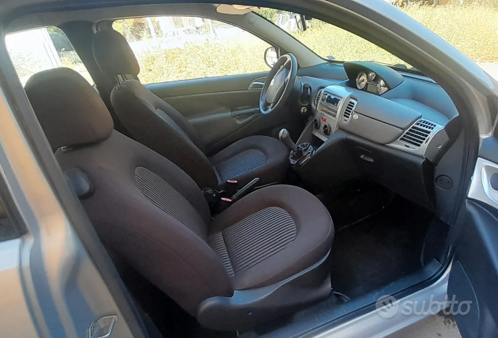 Lancia Ypsilon 2011 photo 5