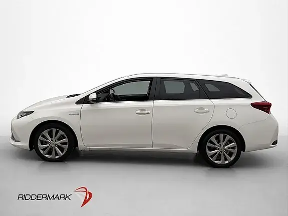 Toyota Auris 2018 photo 4