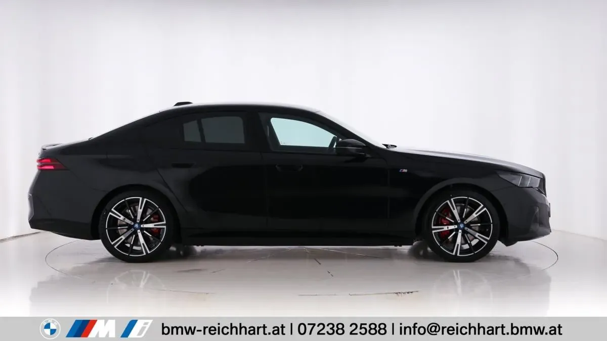 BMW I5 2025 photo 2