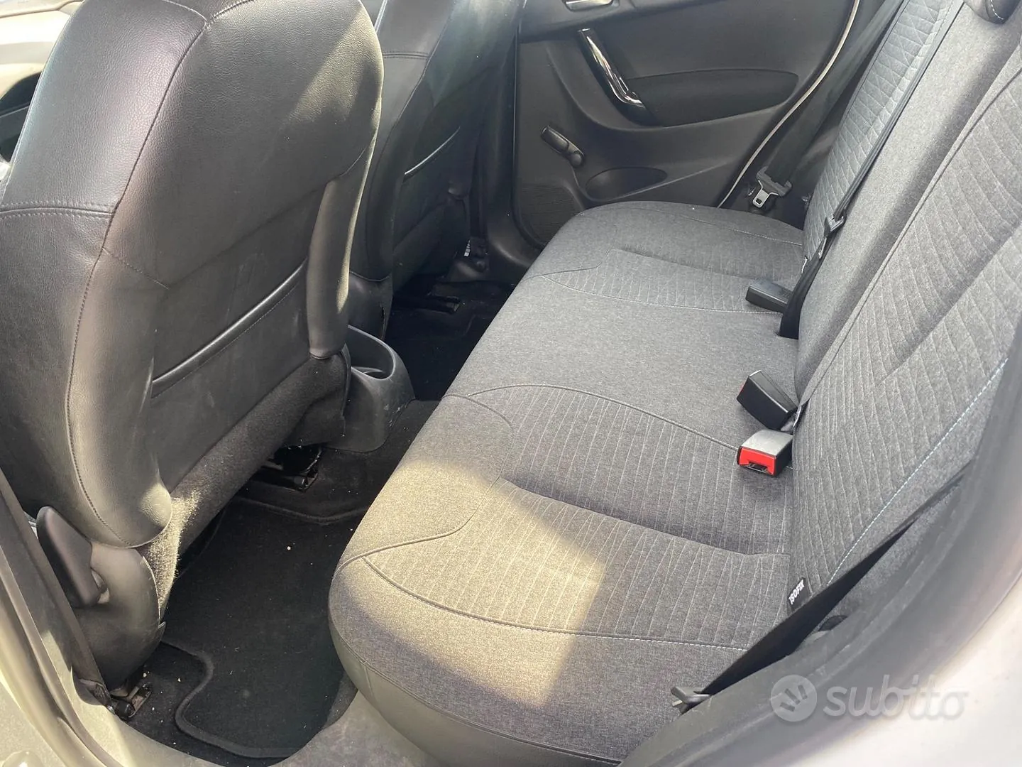 Citroen C3 2015 photo 4