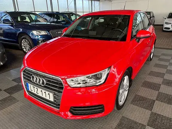 Audi A1 2015 photo 2
