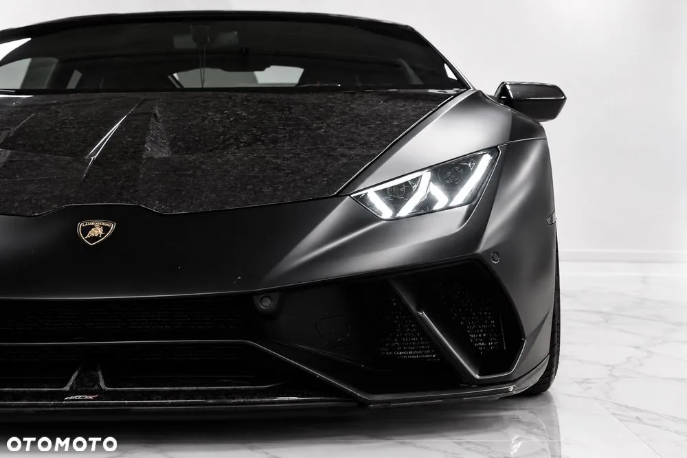 Lamborghini Huracán Performante 2018 photo 5