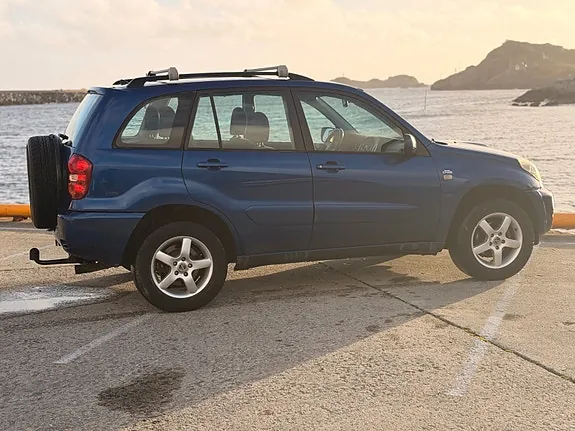 Toyota Rav4 2005 photo 3