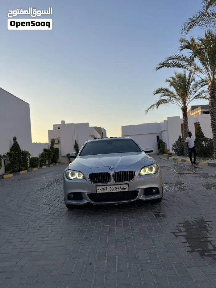 BMW 5 Series 2012 photo 3
