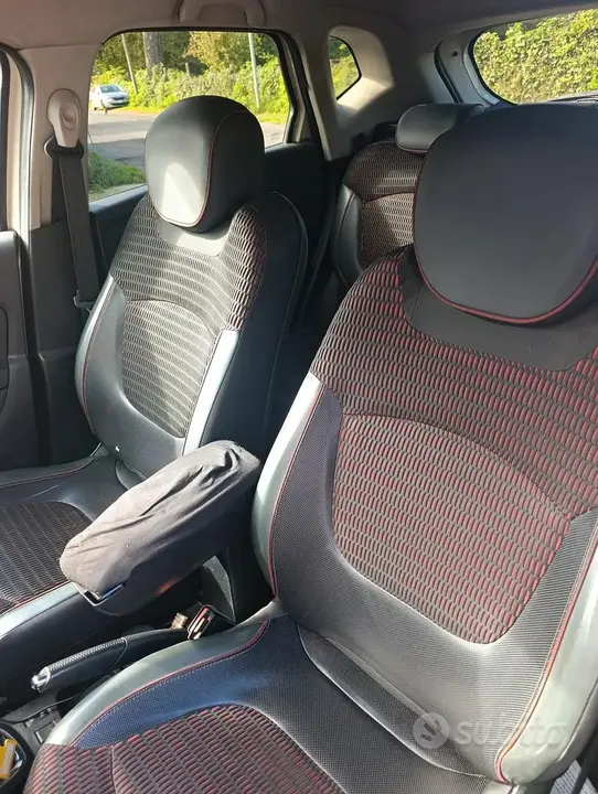 Renault Captur 2016 photo 5