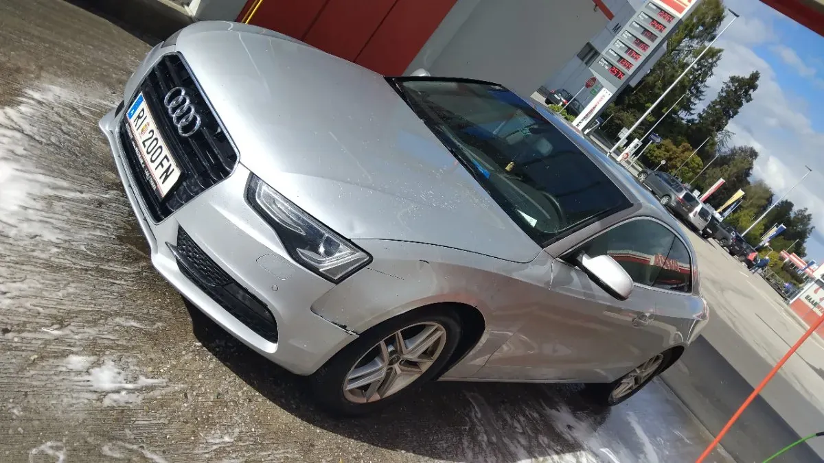 Audi A5 2013 photo 2