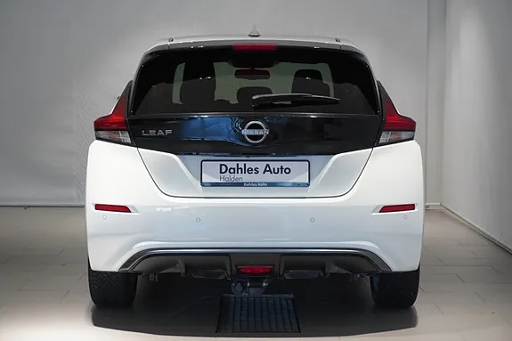 Nissan Leaf 2023 photo 5